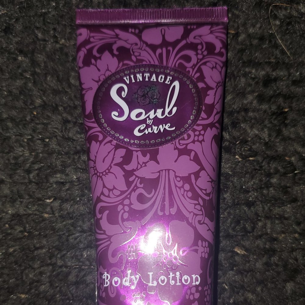 VINTAGE SOUL by CURVE (Body Lotion) 3.4fl oz